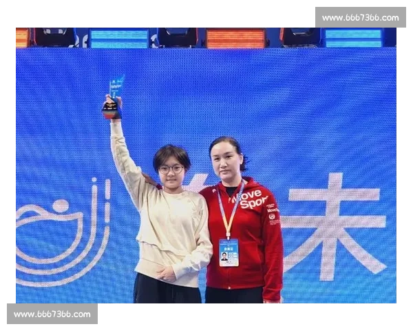 北京奥运会游泳赛场激战回顾：历史性突破与巅峰对决见证泳坛传奇